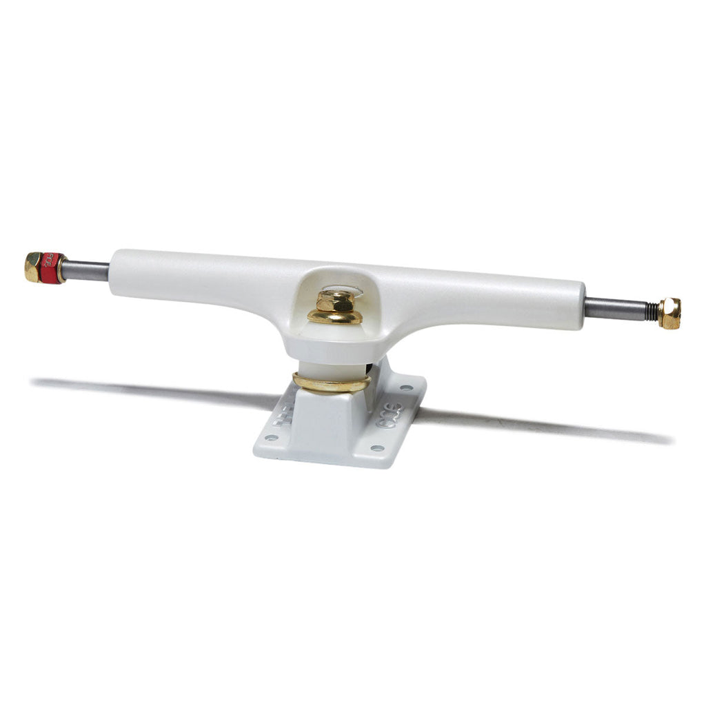 Ace AF1 Satin White Skateboard Trucks - Chrome - 80